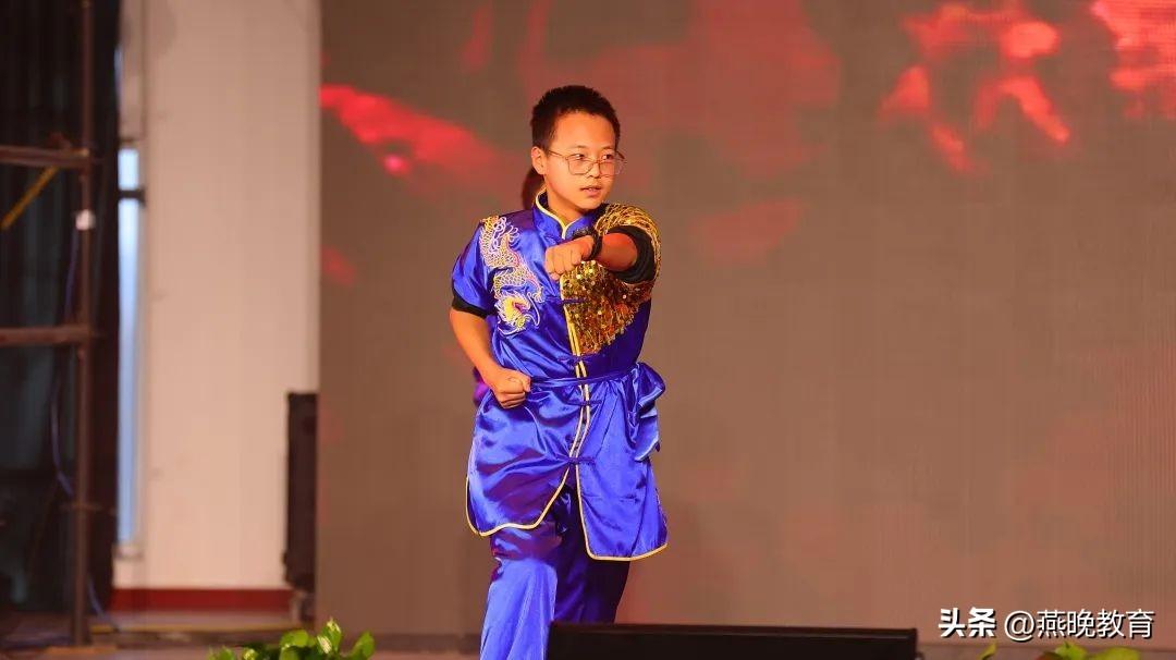 热血沸腾的历史瞬间再现！ 2024最新抗战剧震撼来袭！🌟