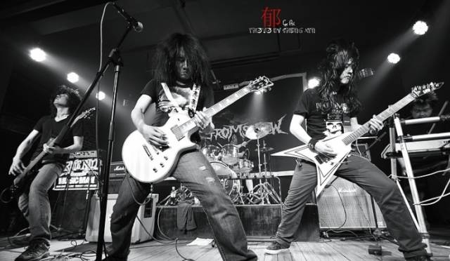 最新摇滚乐,潮流之声,反叛之魂的激荡演奏