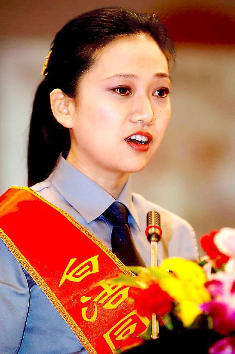 白洁小说最新篇章掀起阅读狂潮!