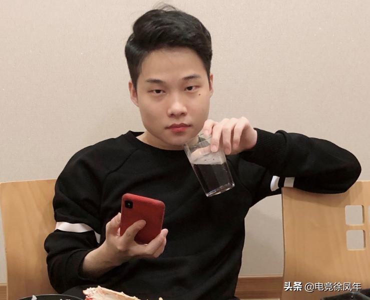 显卡最新天梯榜，性能之巅的较量对决！