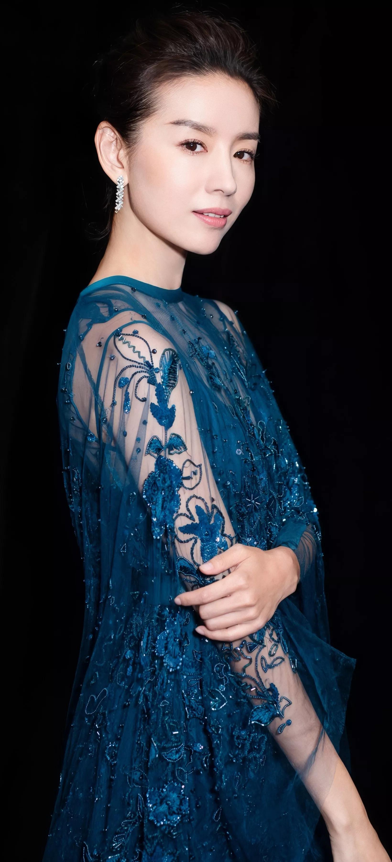 董洁最新图片大全，绝美美图欣赏😍