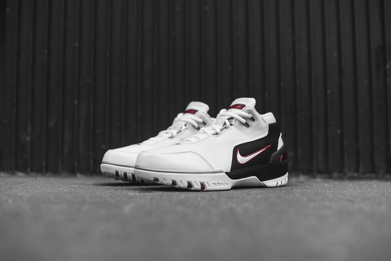 耐克新款见证友情与陪伴的温馨时光