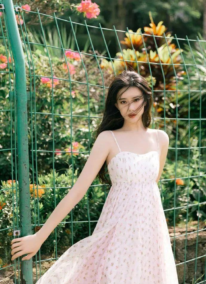 黄晓明孩子最新照片,科技魅力让生活瞬间升级的魅力所在