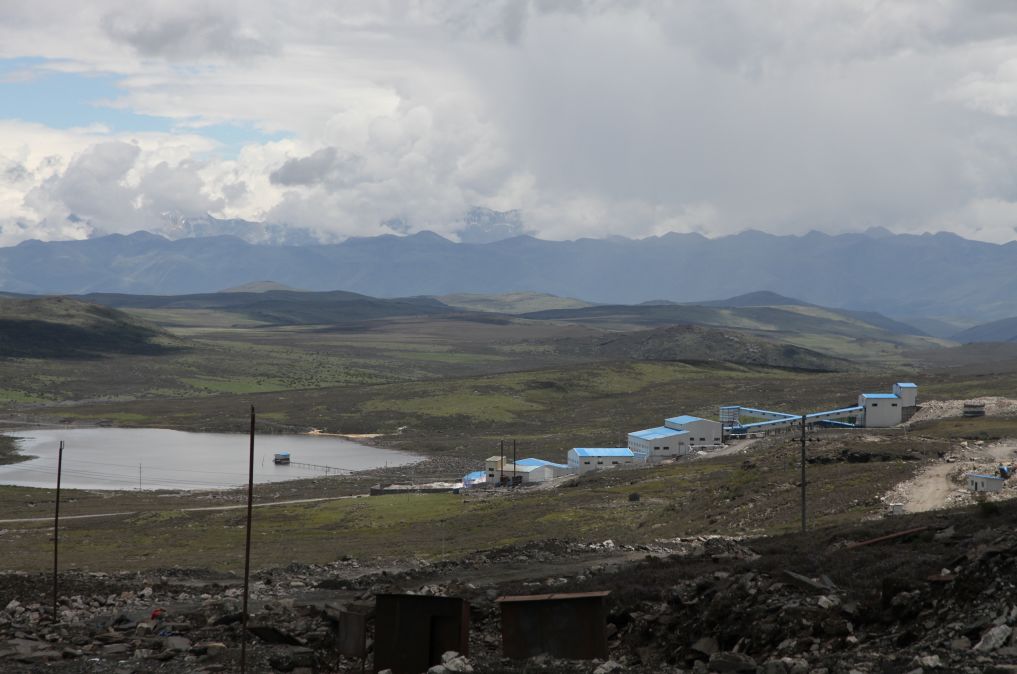 澳门阁主资料库的最新动态,专业解读评估_OKY9.823高级版