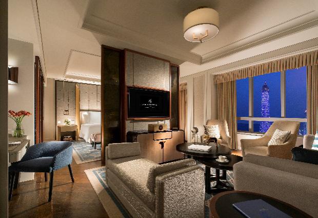 澳门内部最准资料,专家解说解释定义_幽雅版76.555