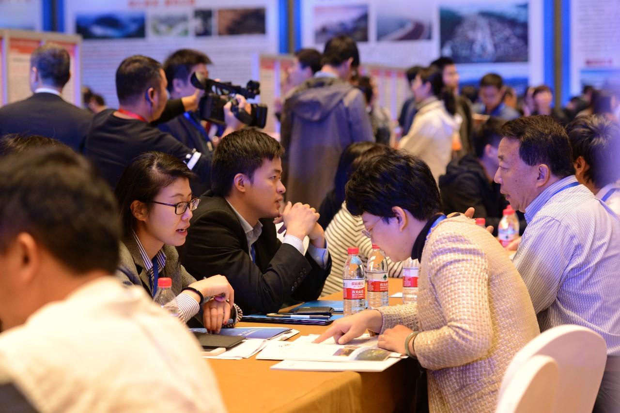 杭州市人才网最新招聘信息，职场与友情的温暖交汇