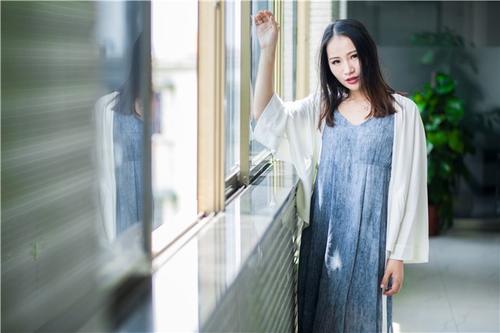 捡个校花做老婆，心灵与自然的完美邂逅