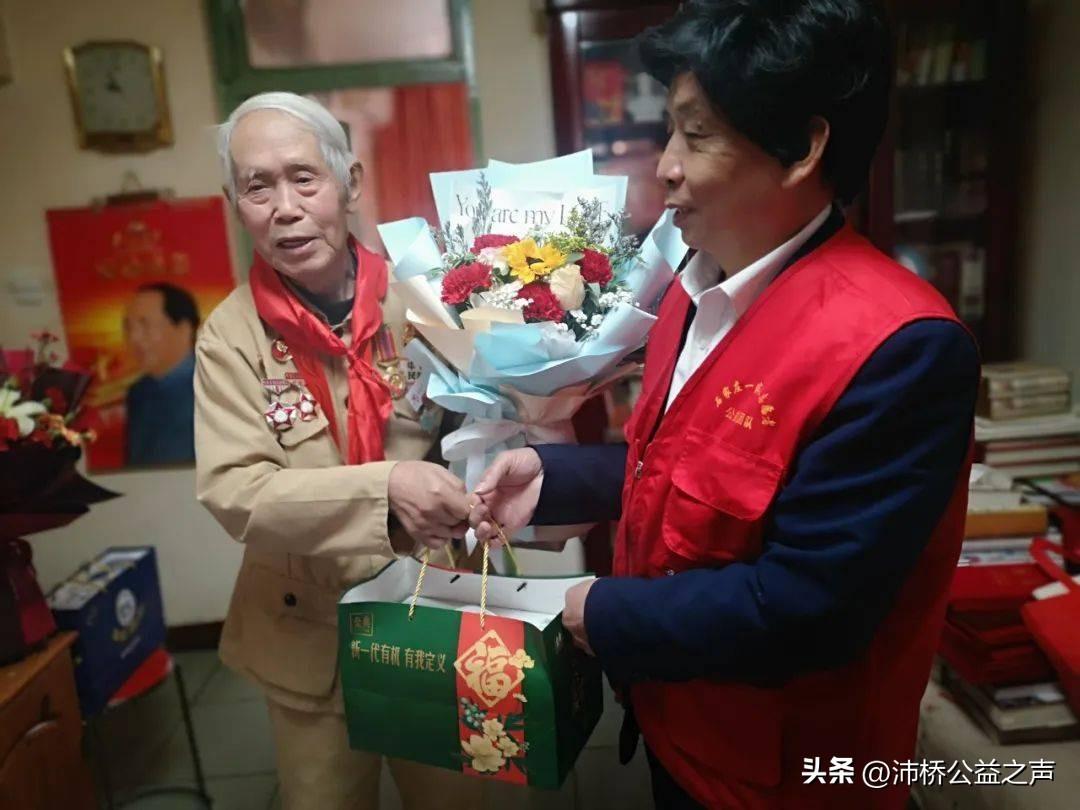 最新饿了么红包二维码，自然美景的心灵之旅体验分享