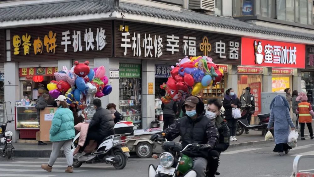 云南疫情最新感染,小巷特色小店的独特魅力与抗疫实录