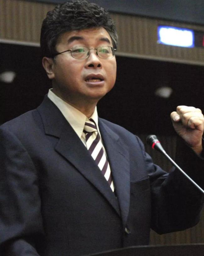 邱毅分享，完成任务与掌握技能的步骤指南