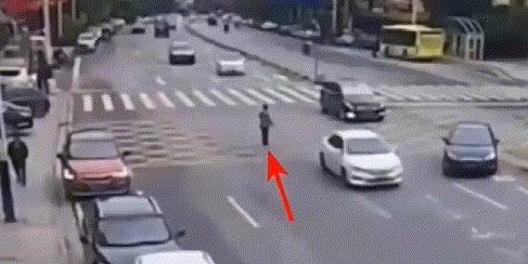 海南最新碰瓷现象揭秘，揭示真相，警醒社会关注