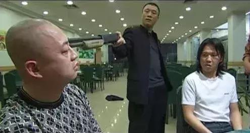 聚焦时代热点，深度解读社会现象，谈事拉理最新观察