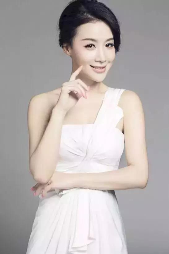 湖南省明星大盘点，揭秘湖南本土明星的璀璨光芒