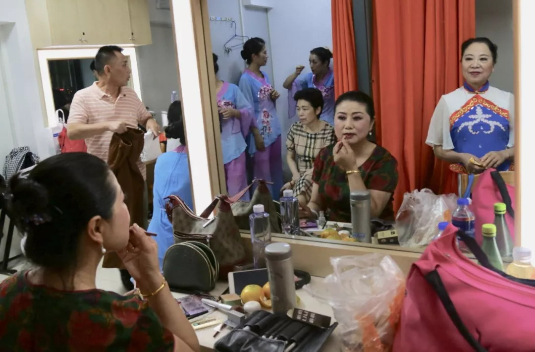 上海最新动态，城市跃动与展望未来