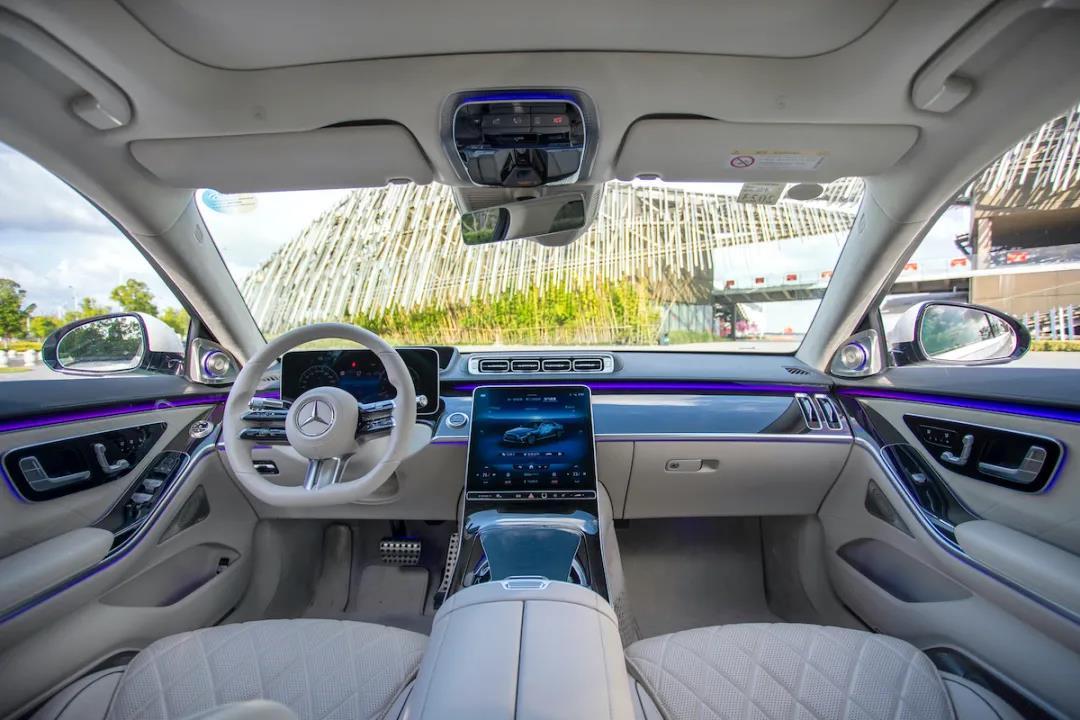 奔驰S级全新改款深度解析，小巷中的隐藏之宝