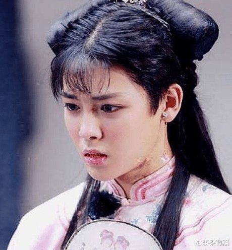 男明星扮女装,自信与成就感的力量展现变化之美