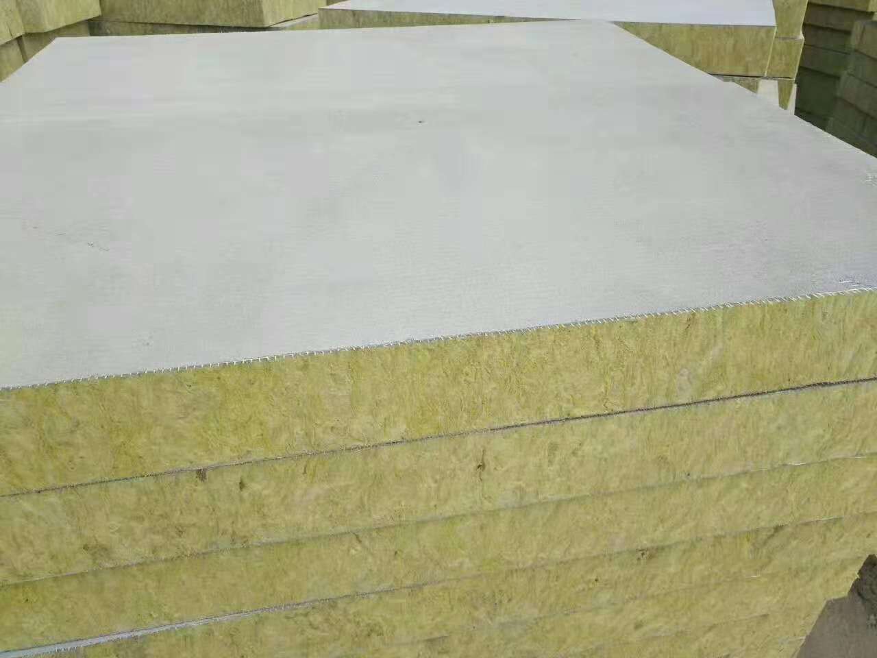 复合保温板价格探索,与自然美景对话,寻求内心平和与宁静之旅